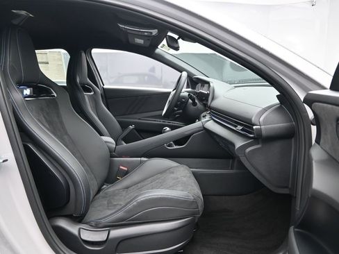 New 2026 Hyundai Elantra N image 32