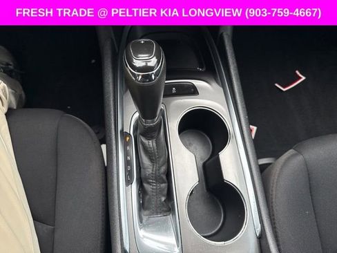 Used 2019 Chevrolet Malibu LT FWD image 19
