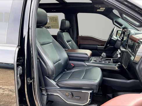 Used 2022 Ford F150 Lariat image 7