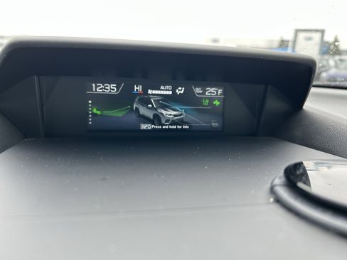 Certified 2023 Subaru Forester Premium image 12