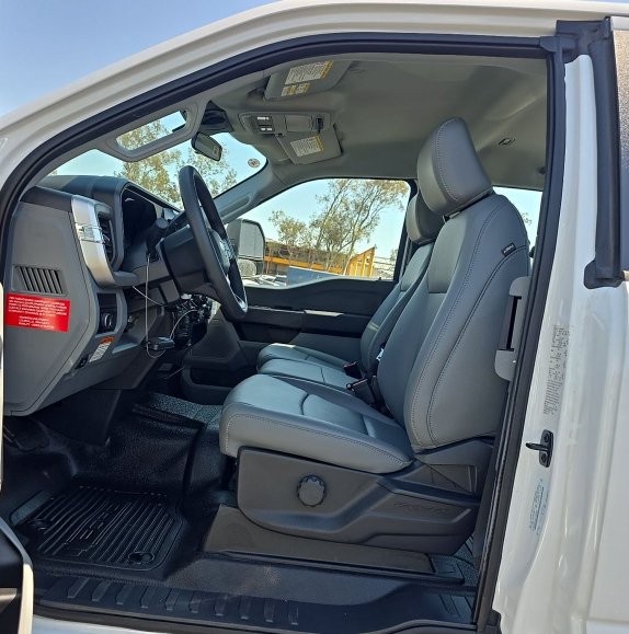 Used 2025 Ford F350 XL AWD/4WD image 5