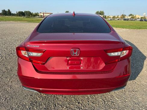 Used 2018 Honda Accord LX image 7
