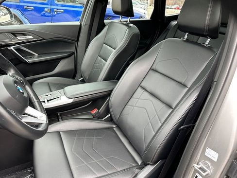 Used 2025 BMW X1 xDrive28i image 16