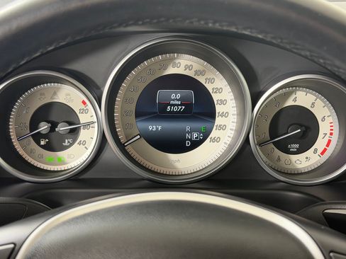 Used 2016 Mercedes-Benz E 350 Sedan image 19