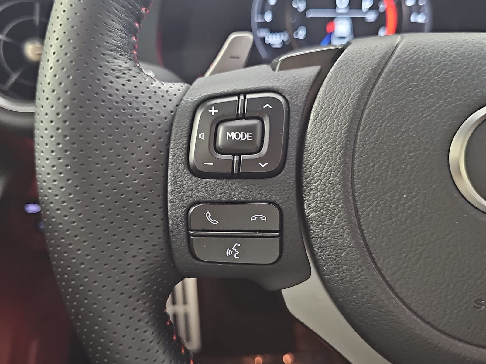 Used 2022 Lexus IS 350 F Sport RWD image 16