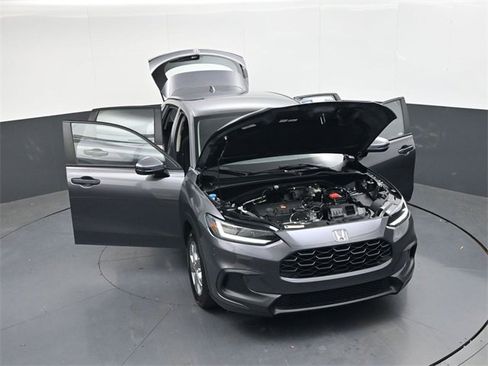 Used 2024 Honda HR-V LX image 45