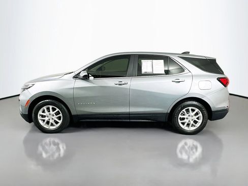 Used 2023 Chevrolet Equinox LT w/ Driver Convenience Package image 4