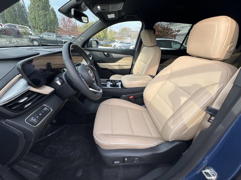 Certified 2025 Buick Enclave Preferred w/ Super Cruise Package FWD image 11