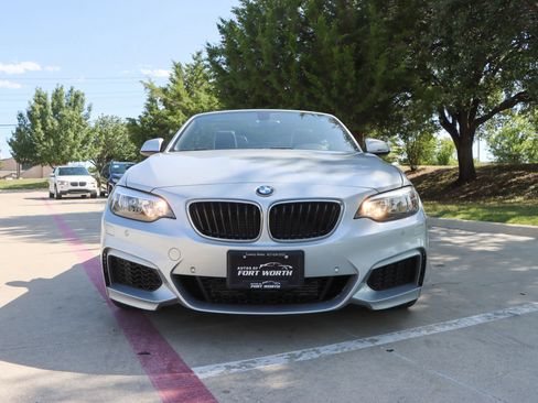 Used 2016 BMW 228i xDrive Convertible w/ M Sport Package AWD/4WD image 2