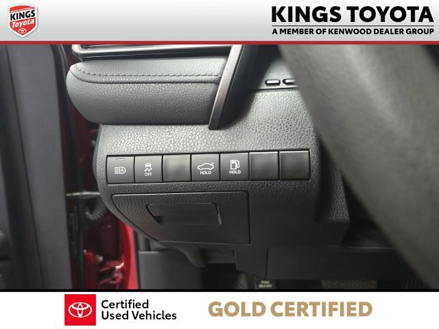 Used 2021 Toyota Camry LE FWD image 16