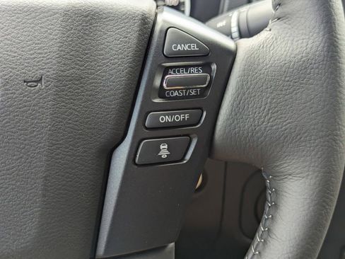 New 2025 Nissan Frontier SV w/ SV Convenience Package image 16