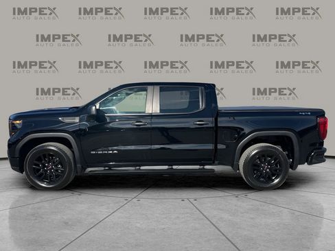 Used 2023 GMC Sierra 1500 Pro w/ Graphite Edition image 2
