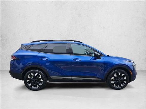 Used 2023 Kia Sportage X-Line w/ X-Line Premium Package AWD/4WD image 6