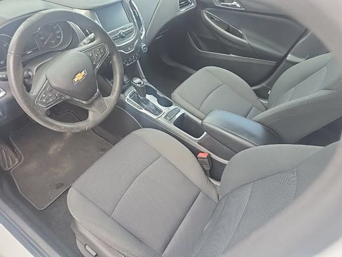 Used 2016 Chevrolet Cruze LT w/ Convenience Package FWD image 12
