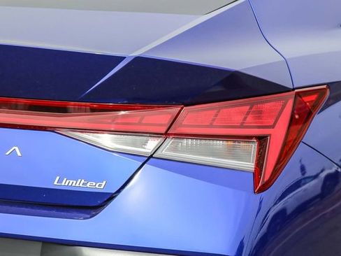 New 2026 Hyundai Elantra Limited FWD image 11