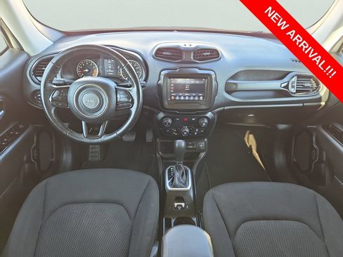 Used 2020 Jeep Renegade Altitude FWD image 10