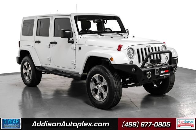 Used 2017 Jeep Wrangler Unlimited Sahara w/ Connectivity Group AWD/4WD image 1