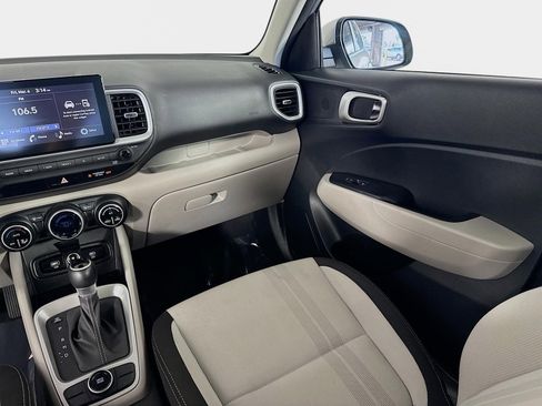 Certified 2023 Hyundai Venue SEL w/ Cargo Package image 23