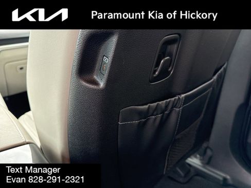 Used 2023 Kia Telluride S image 20