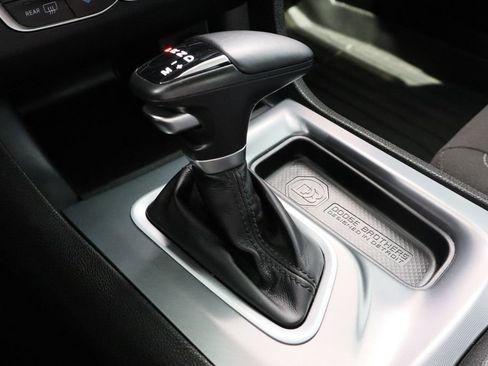 Used 2022 Dodge Charger Scat Pack w/ Dynamics Package image 17