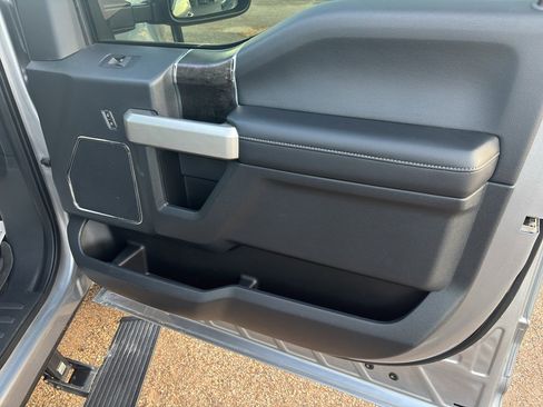 Used 2022 Ford F250 Lariat w/ Tremor Off-Road Package image 23