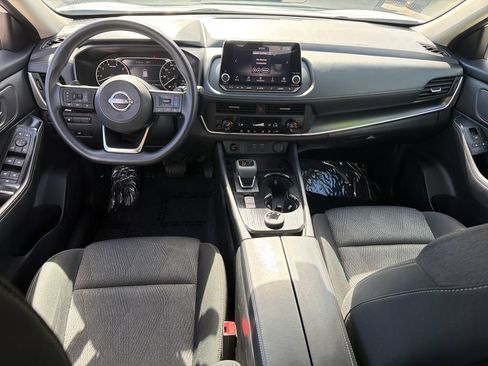 Certified 2024 Nissan Rogue SV AWD/4WD image 14