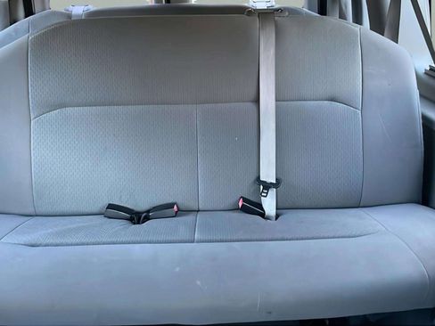 Used 2009 Ford E-350 and Econoline 350 XL image 17