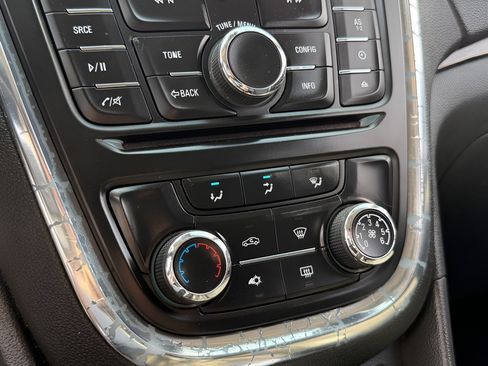 Used 2014 Buick Encore FWD image 46