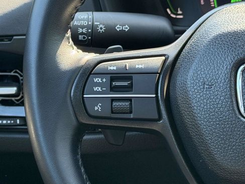 Certified 2025 Honda Accord Sport image 19