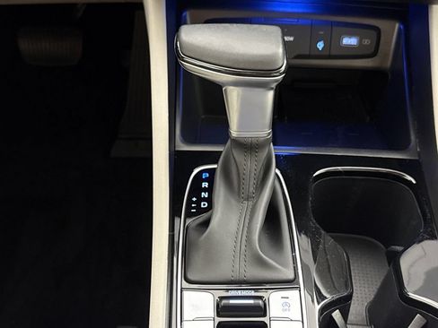 Certified 2024 Hyundai Tucson SEL w/ Convenience Package FWD image 24