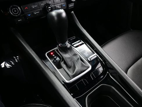 Used 2025 Jeep Compass Limited image 21