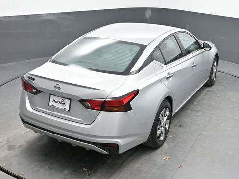 Used 2021 Nissan Altima 2.5 S image 25