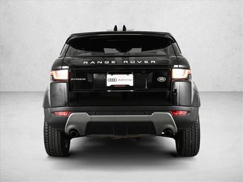 Used 2017 Land Rover Range Rover Evoque SE AWD/4WD image 7
