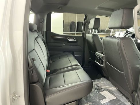 Used 2026 GMC Sierra 1500 SLT w/ SLT Premium Package image 27