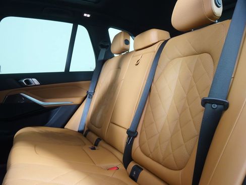 Certified 2023 BMW X5 sDrive40i w/ Climate Comfort Package image 15