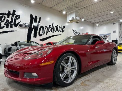 Used 2008 Chevrolet Corvette Coupe w/ Preferred Equipment Group RWD image 19