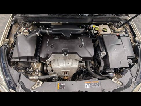 Used 2014 Chevrolet Malibu LS FWD image 30