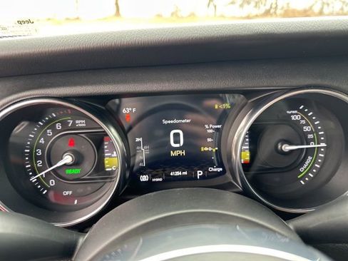 Used 2021 Jeep Wrangler Unlimited Rubicon 4xe w/ Steel Bumper Group image 19