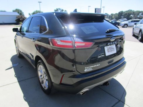 Used 2023 Ford Edge Titanium w/ Cargo Accessory Package AWD/4WD image 7