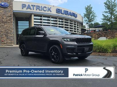 Used 2024 Jeep Grand Cherokee L Laredo