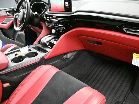 Used 2025 Acura MDX A-Spec image 19