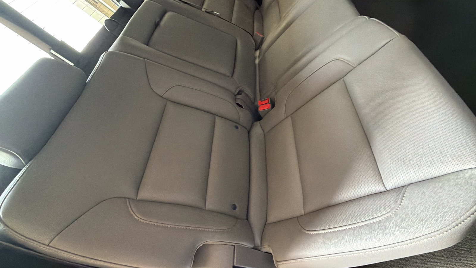Used 2015 GMC Sierra 2500 SLT w/ Duramax Plus Package AWD/4WD image 18