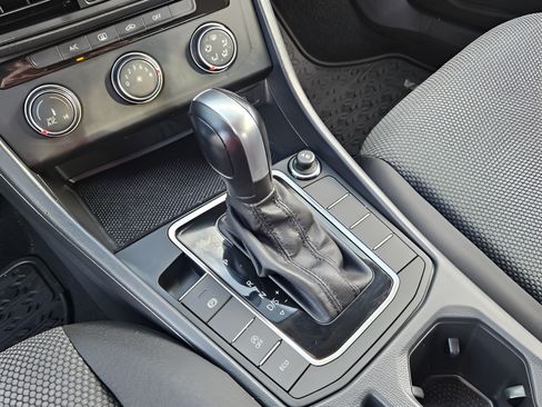 Used 2020 Volkswagen Jetta S FWD image 15