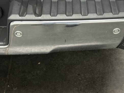 Used 2018 GMC Sierra 1500 SLT AWD/4WD image 18