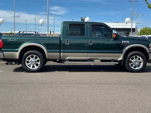 Used 2009 Ford F250 Lariat image 3