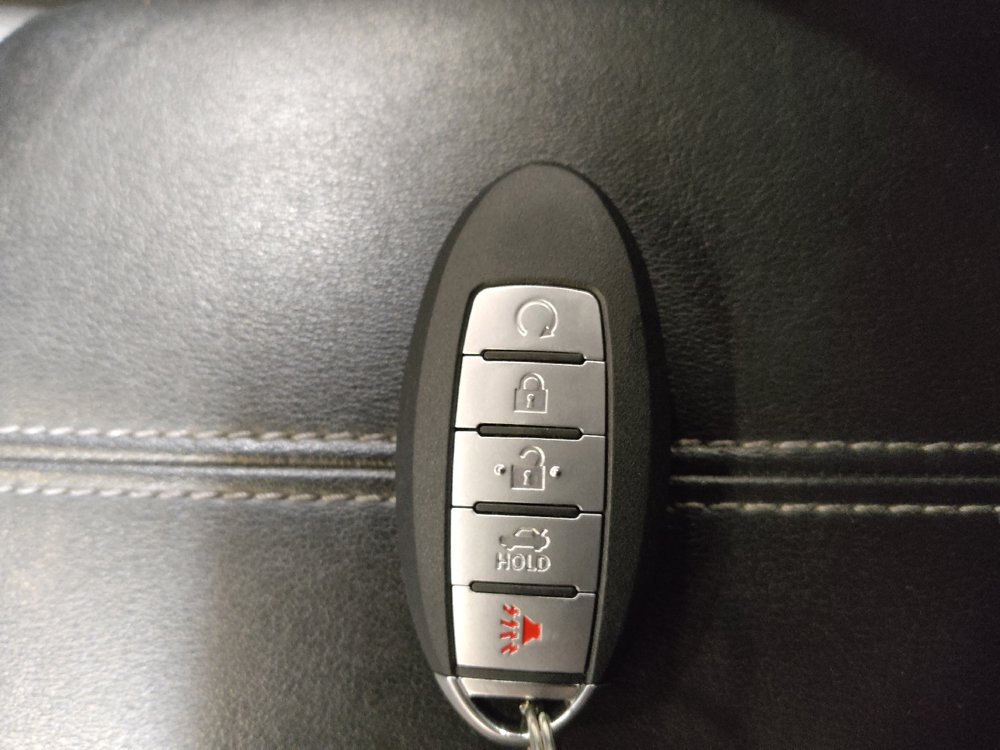 Used 2021 Nissan Sentra SV FWD image 32