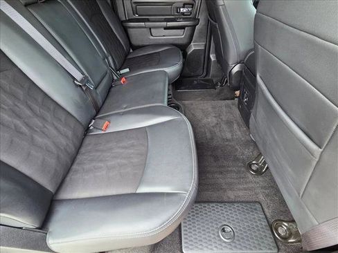 Used 2017 RAM 1500 Rebel w/ Luxury Group image 20