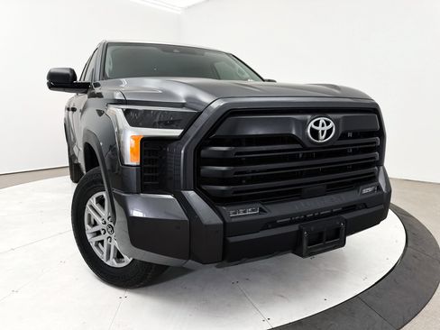 Used 2024 Toyota Tundra SR5 w/ SR5 Convenience Package AWD/4WD image 16