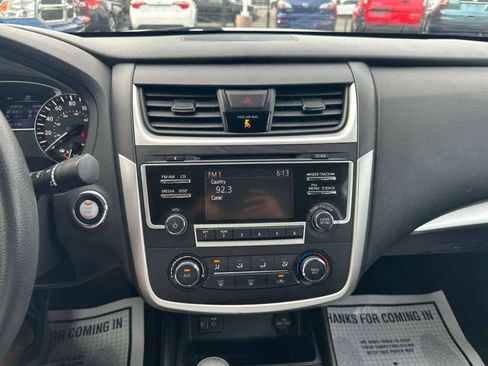 Used 2017 Nissan Altima 2.5 S w/ Power Driver Seat Package FWD image 14