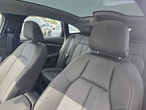 New 2025 Audi A6 e-tron Premium image 22